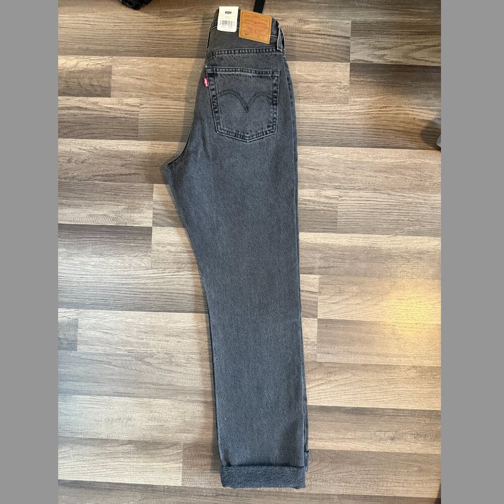 NWT Levi's 501 black wash denim jeans - Picture 2 of 5